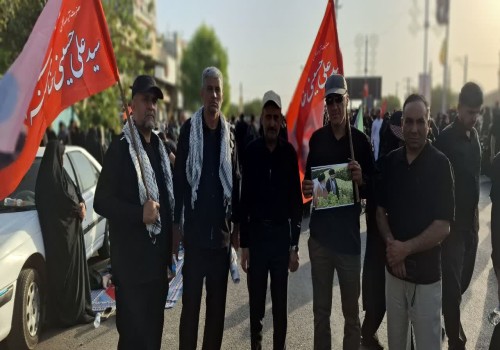 حضور مهندس طیاری شهردار چرمهین باتفاق اعضای شورای اسلامی شهر، کارکنارن و اعضای پایگاه مقاومت بسیج شهدای گمنام شهرداری چرمهین